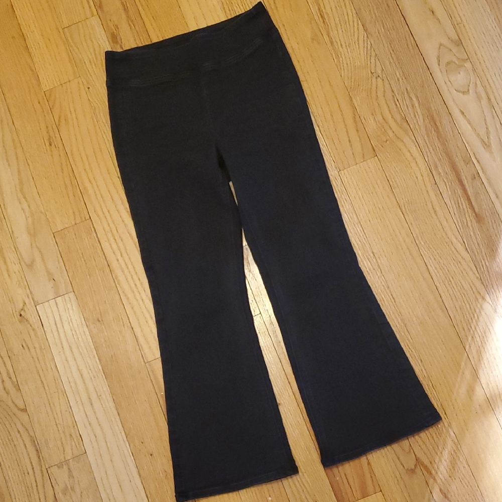 Old Navy Pull On BLACK High Rise Weekender Flare Stretch Jeans Size 4